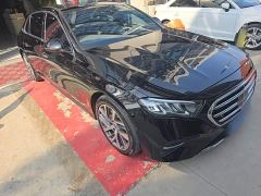 Mercedes-Benz E-Class E 300 L Fashion Edition - photo 3
