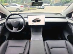 Tesla Model Y Long Range All-Wheel Drive - ფოტო 10