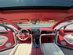 Bentley Bentayga 4.0T V8 Long Wheelbase - фото 9