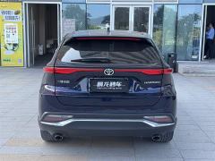 Toyota Harrier 2.0L CVT FWD Premium Edition - фото 8