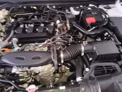 Honda Civic 180TURBO CVT Premium Edition - ფოტო 10