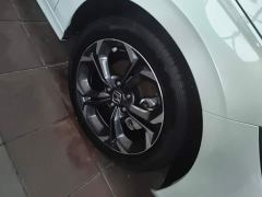 Honda Civic 180TURBO CVT Premium Edition - ფოტო 6