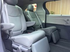 Toyota Grevias 2.5L Hybrid Premium Plus Edition - ფოტო 5