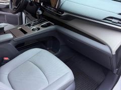 Toyota Grevias 2.5L Hybrid Premium Plus Edition - ფოტო 8