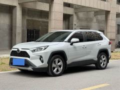 Toyota RAV4 2.0L CVT FWD Fashion Plus Edition - ფოტო 1