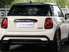 BMW MINI 1.5T COOPER Artist - ფოტო 5