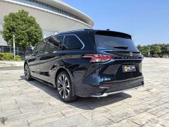 Toyota Grevias 2.5L Hybrid Premium Edition - ფოტო 6