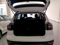 Volkswagen Touran 200TSI DSG Smart Connected Edition - ფოტო 18