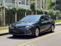 Toyota Camry 2.0G Luxury - ფოტო 1