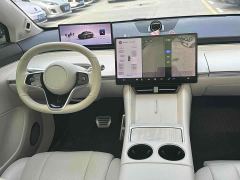 Luxeed Zhiji R7 Pure Electric 667km Pro - ფოტო 5