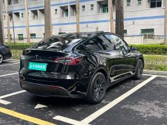 Tesla Model Y Rear-Wheel Drive - ფოტო 13