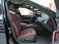 BMW 5 Series Facelift 530Li Luxury M Sport Package - ფოტო 12