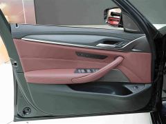 BMW 5 Series Facelift 530Li Luxury M Sport Package - ფოტო 14
