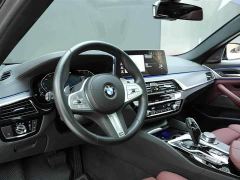 BMW 5 Series Facelift 530Li Luxury M Sport Package - ფოტო 7