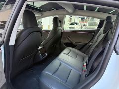 Tesla Model 3 Rear-Wheel Drive - ფოტო 4