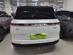 Lynk & Co 900 2.0T Ultra 6-Seater - фото 5