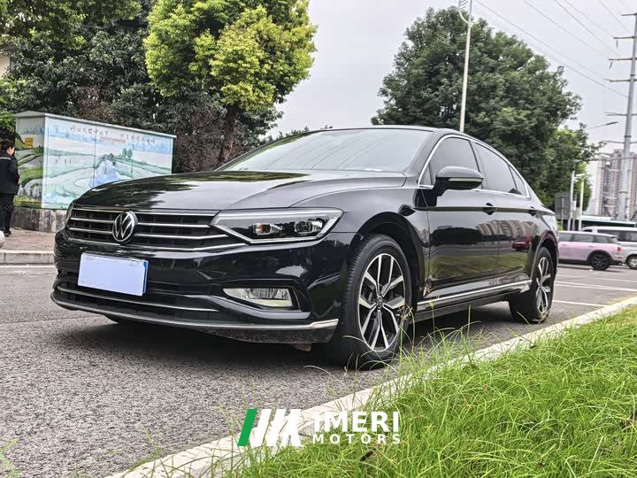 Volkswagen Magotan 330TSI DSG 30th Anniversary Edition - автомобиль из Китая
