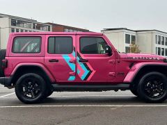 Jeep Wrangler 2.0T High Altitude Bahama Beach Pink Special Edition - фото 4