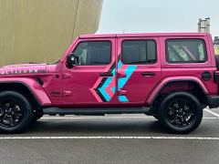 Jeep Wrangler 2.0T High Altitude Bahama Beach Pink Special Edition - фото 8