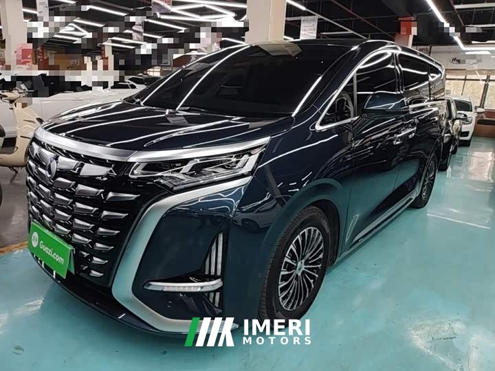 Denza D9 DM-i 970 AWD Flagship