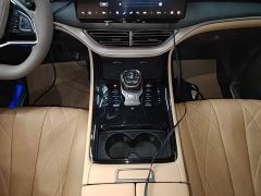 Denza D9 DM-i 970 AWD Flagship - фото 13