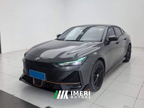 2022 Changan UNI-V 1.5T Sport Edition - автомобиль из Китая