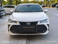 Toyota Avalon Hybrid 2.5L Luxury - ფოტო 2