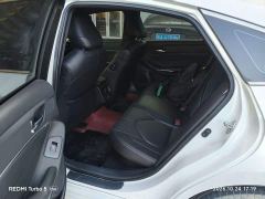 Toyota Avalon Hybrid 2.5L Luxury - ფოტო 7