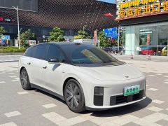 Li Auto i6 Two-Wheel Drive Standard - ფოტო 2