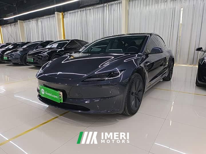 Tesla Model 3 Rear-Wheel Drive