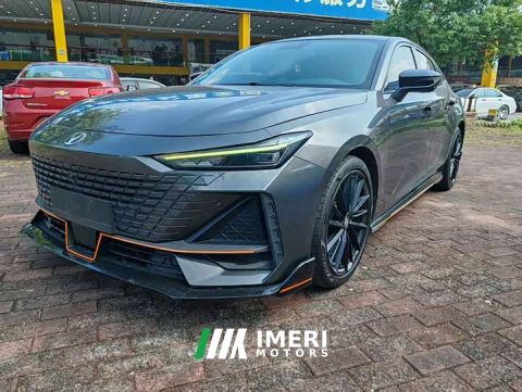 2022 Changan UNI-V 1.5T Sport Edition - автомобиль из Китая