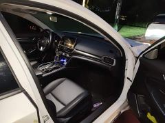 Honda Accord 260TURBO Phantom Night Premium Edition - фото 17