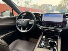 Lexus RX 350h AWD Premium Edition - ფოტო 5
