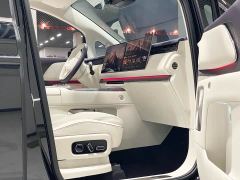Voyah Dream Dreamer 9 PHEV Ultra - ფოტო 18