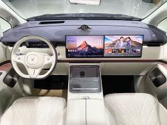 Voyah Dream Dreamer 9 PHEV Ultra - ფოტო 6
