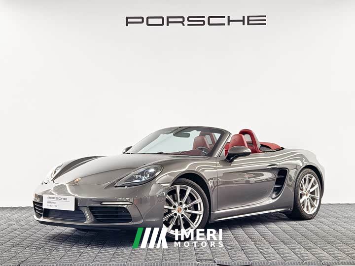 Porsche 718 Boxster 2.0T - автомобиль из Китая