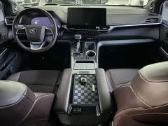 Toyota Gravia 2.5L Hybrid Flagship ULTRA Edition - фото 6