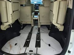 Toyota Alphard Hybrid 2.5L Luxury - photo 18