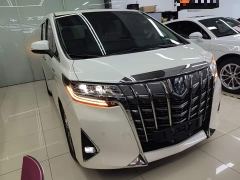 Toyota Alphard Hybrid 2.5L Luxury - photo 3