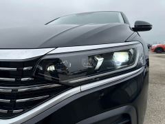 Volkswagen Passat Outstanding Edition 280TSI Business Version - photo 8
