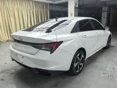 Hyundai Elantra 1.5L CVT Luxury - ფოტო 6