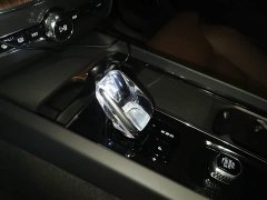 Volvo XC60 Recharge T8 AWD Long Range Plus Luxury - ფოტო 15