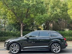 Audi Q7 55 TFSI quattro S line Sport - фото 3