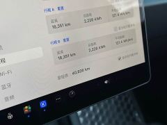 Tesla Model 3 Rear-Wheel Drive - photo 17