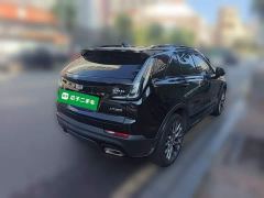 Cadillac XT4 28T AWD Platinum - ფოტო 4