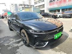 Voyah Lantu Zhaoguang PHEV AWD Ultra-Long Range Flagship - ფოტო 3