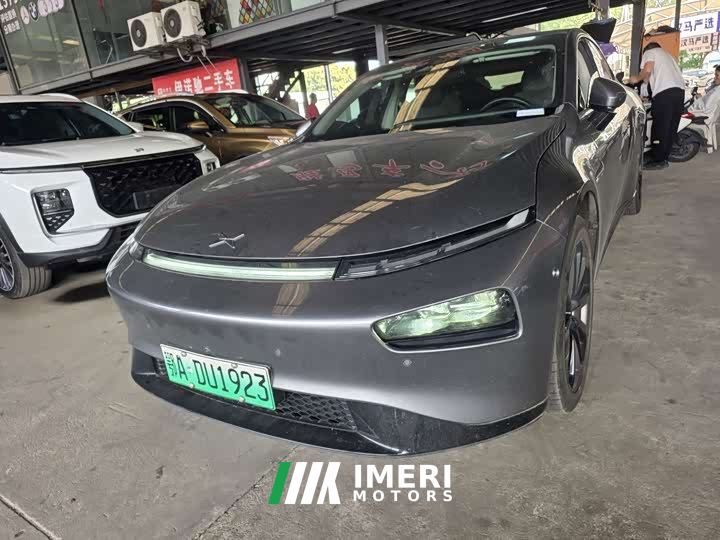 XPeng P7 586E - автомобиль из Китая