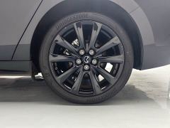 Mazda3 Axela 2.0L Automatic Premium Edition - ფოტო 10