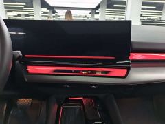 BMW 5 Series 525Li M Sport Package - ფოტო 11