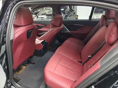 BMW 5 Series 525Li M Sport Package - ფოტო 7
